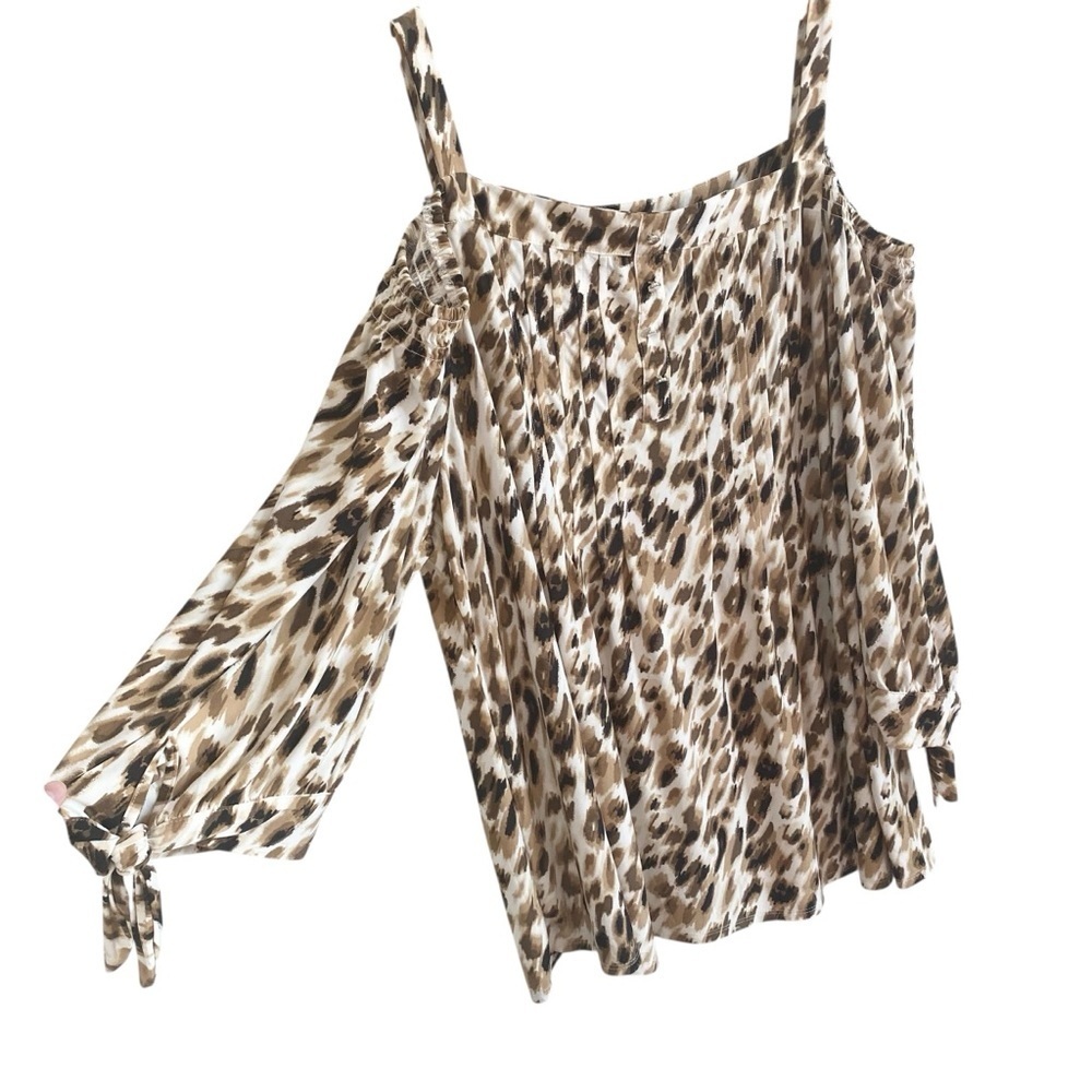 NWT Cocomo Woman Leopard Animal Print Cold Shoulder Long Sleeve Blouse Size 3X